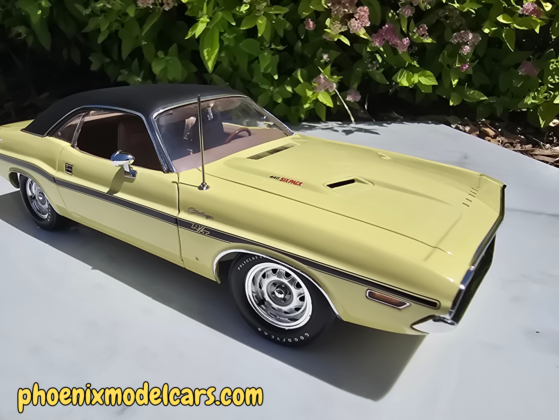 ミニカー DIE-CAST Highway61 1970 Dodge Challenger Highway 61 1970 Dodge Challenger CITGO Die-Cast 1/24 Scale #73003